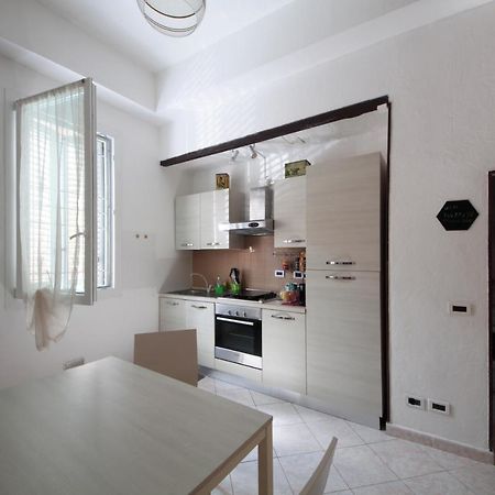 La Casa Di Gigi Tra Fiera E Universita Bologna Eksteriør billede